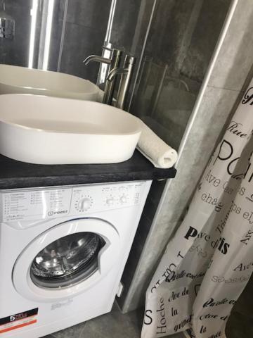 Kotlyarska Apartments Lwów Zewnętrze zdjęcie